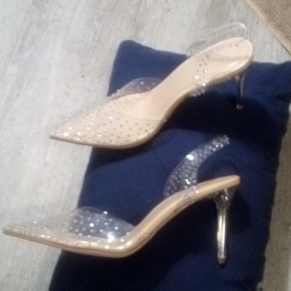 Shoes - Picture 2 of 3